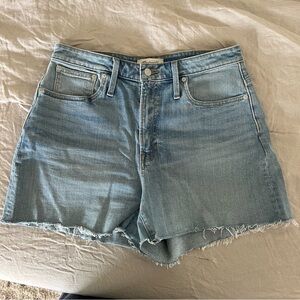 Madewell - The Curvy Perfect Vintage Short